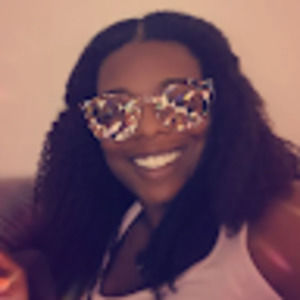 Meet your Posher, Shakima